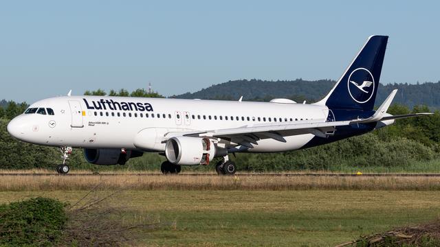 D-AIZW:Airbus A320-200:Lufthansa